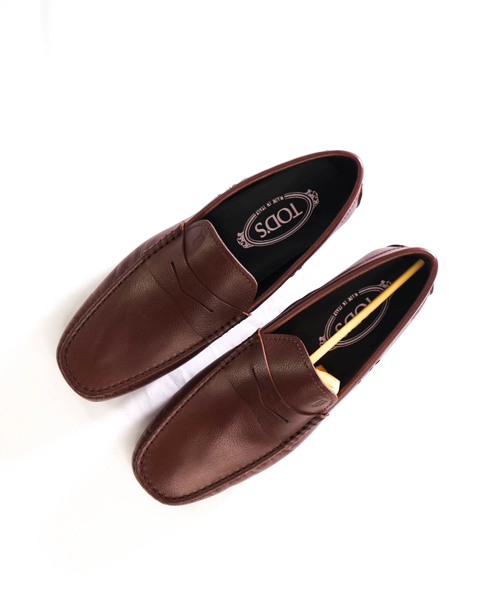 $975 TOD'S - Brown Pebble Leather Driving Loafers - US 7 (6UK)