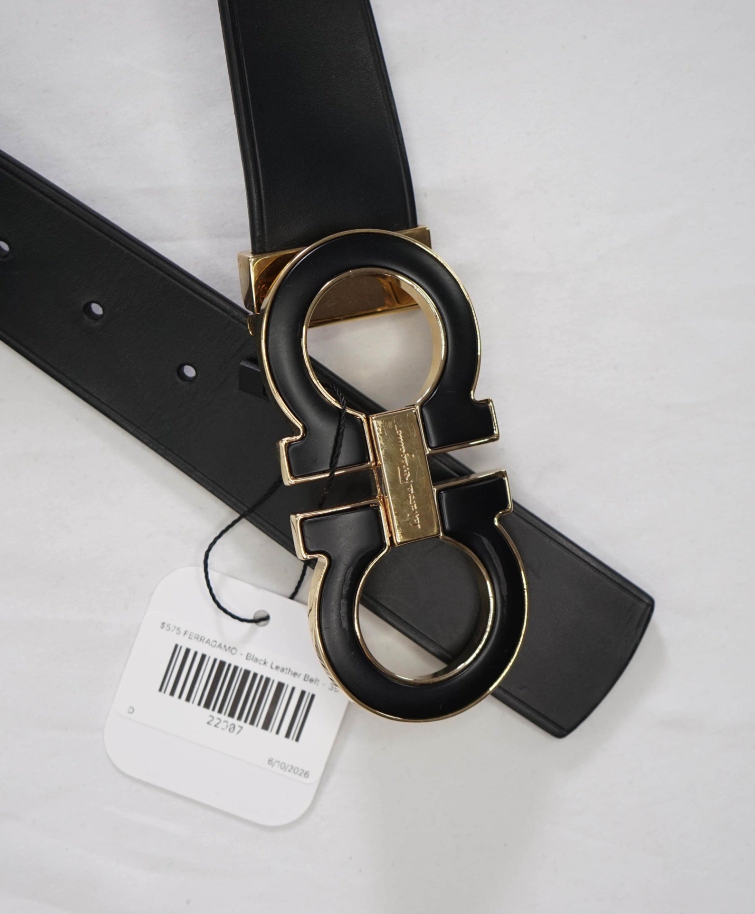 $575 FERRAGAMO - Black Leather Wide Belt - 38W