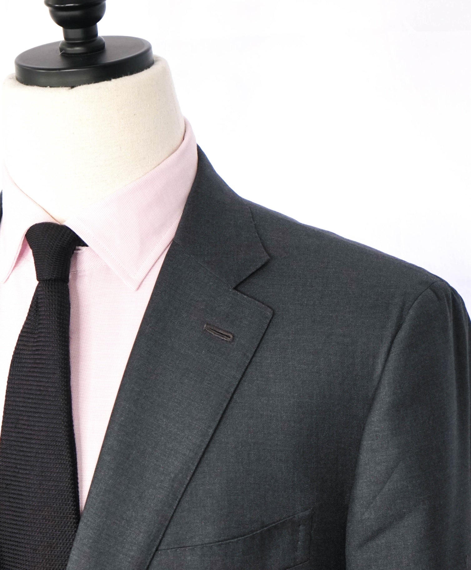 $3,995 ISAIA - "AQUASPIDER" Solid Gray Wool Suit - 46R