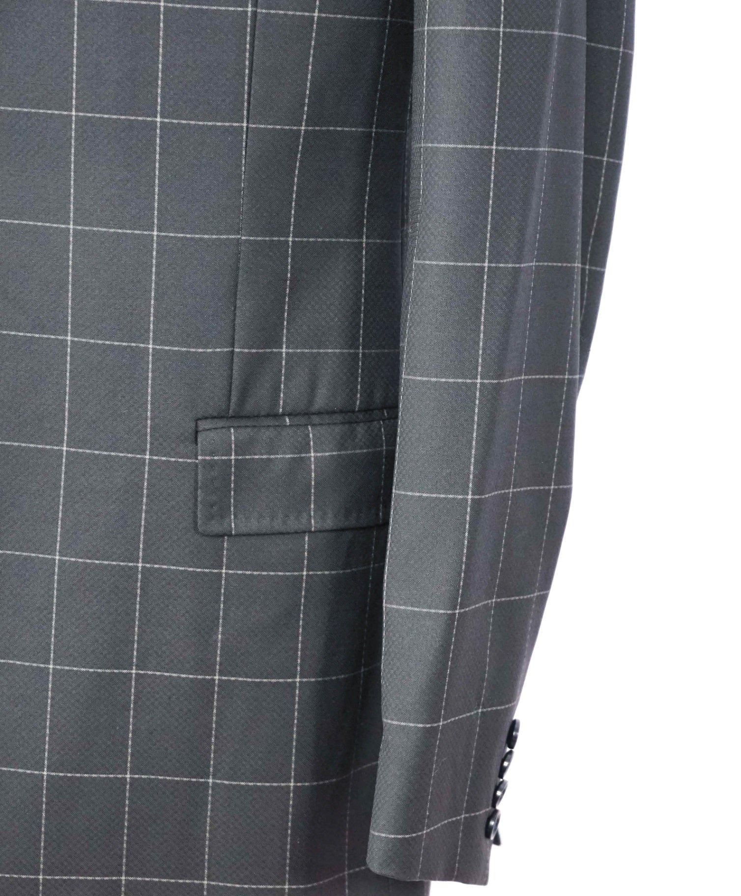$3,195 DOLCE & GABBANA - Navy Windowpane 2/3 Roll Suit - 44L