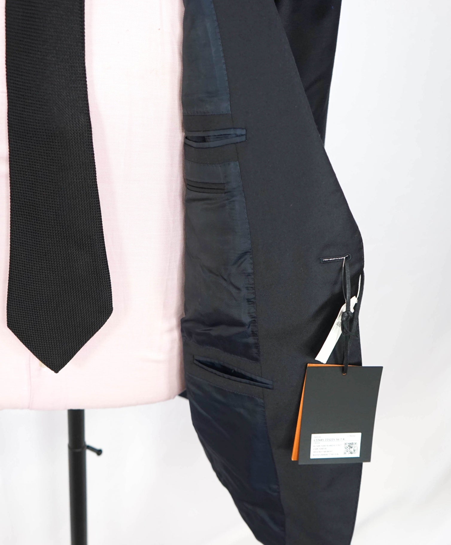 $4,290 ZEGNA - Solid Navy TROFEO Wool Suit - 46R