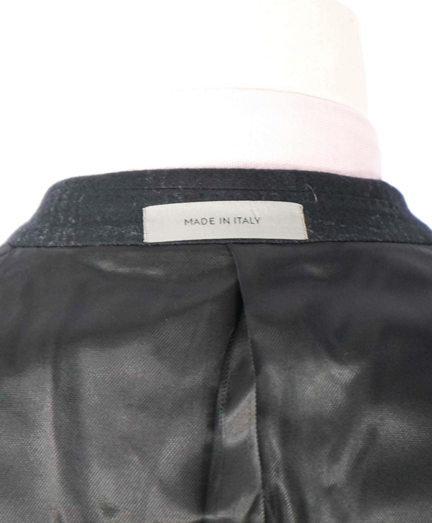 $1,995 CORNELIANI - Black Plaid Wool/Cashmere Blazer - 44R