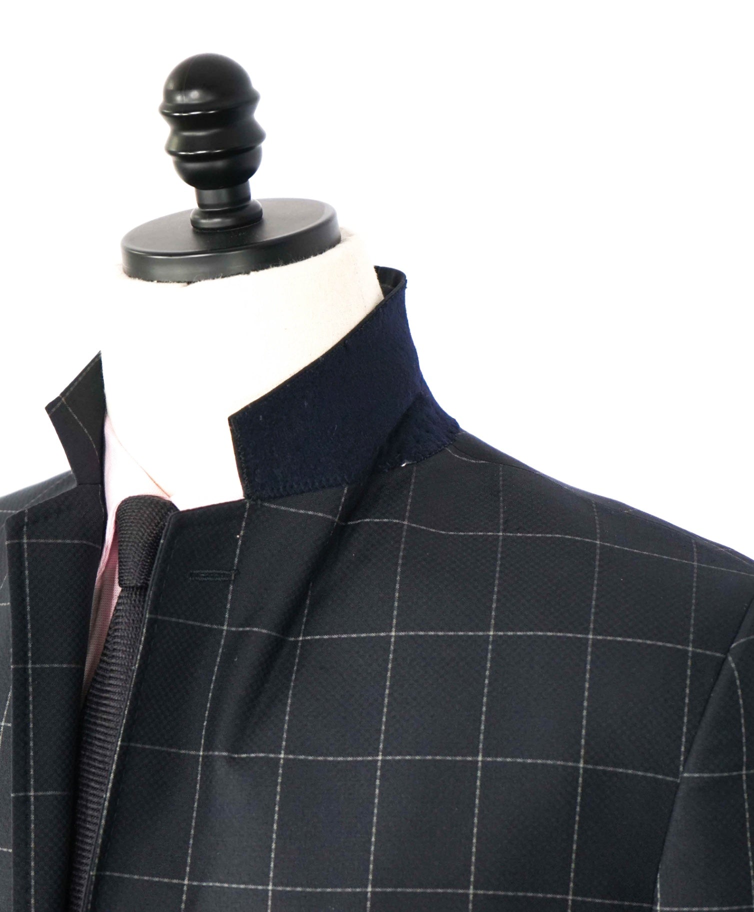 $3,195 DOLCE & GABBANA - Navy Windowpane 2/3 Roll Suit - 44L
