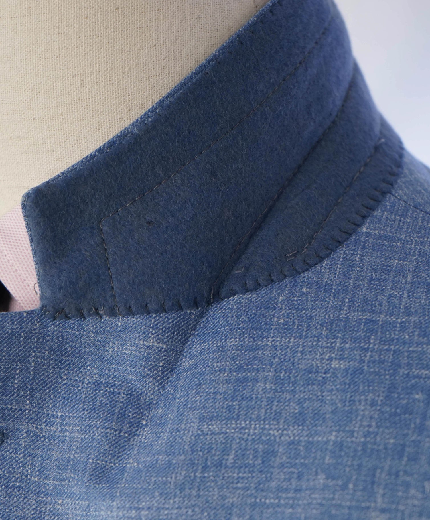$1,295 LORO PIANA / SAMUELSOHN - Wool/Silk/Linen Blazer  - 48L