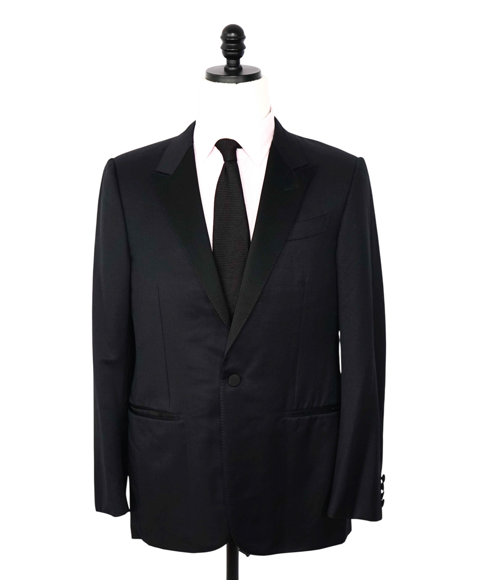 $2,695 ZEGNA - Black "MICRONSPHERE" Peak Dinner Jacket - 38R