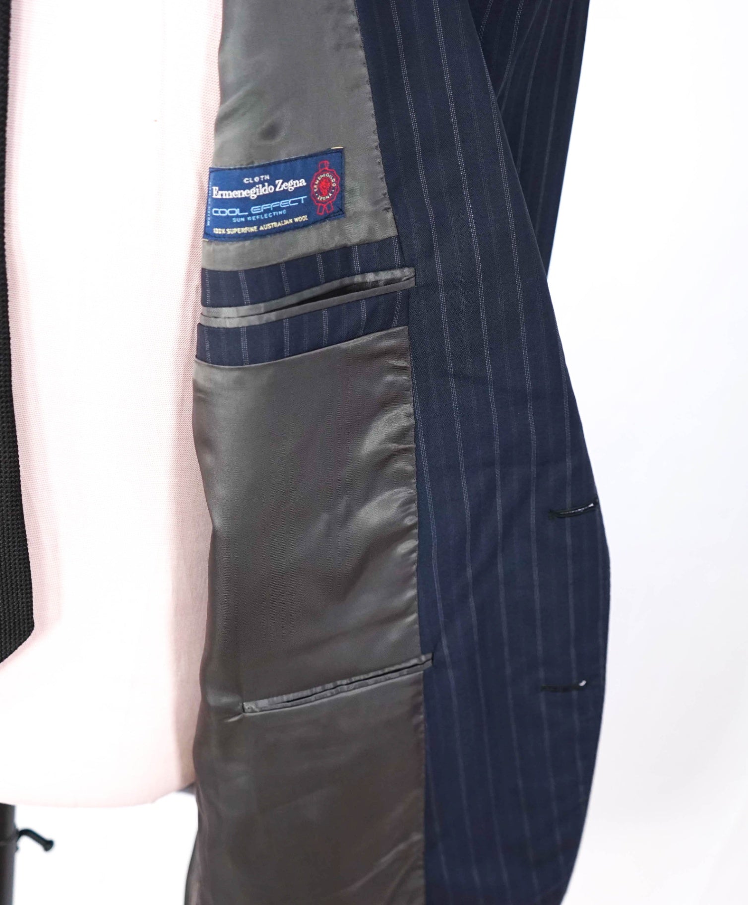 $995 ZEGNA For SFA - Navy Blue Stripe Wool Suit - 46L