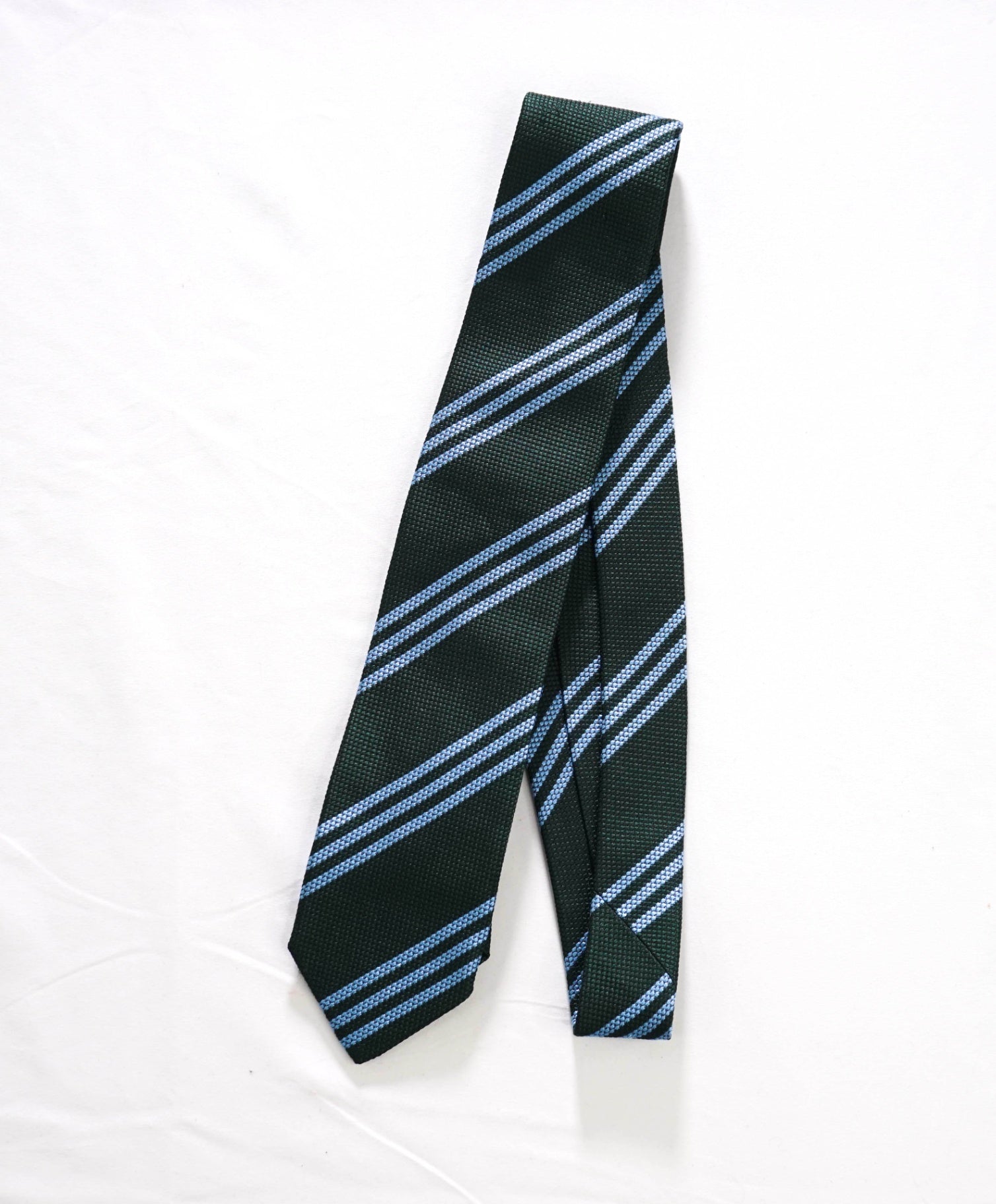$275 DRAKE'S - Textured Green/Blue Stripe Silk - 2.75" Tie