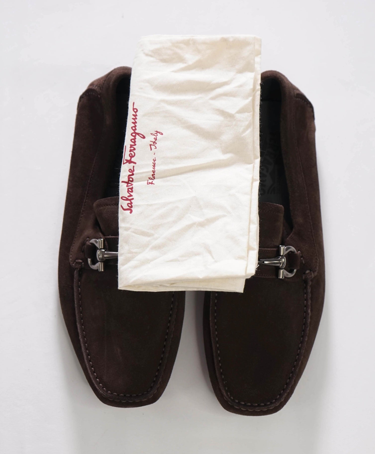 $800 FERRAGAMO - Parigi Brown Suede Loafers - 7 EEE