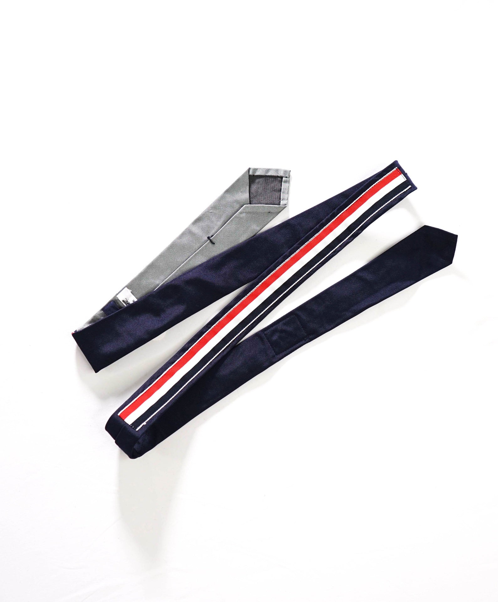 $410 THOM BROWNE - Navy/Gray Silk - 2" Tie