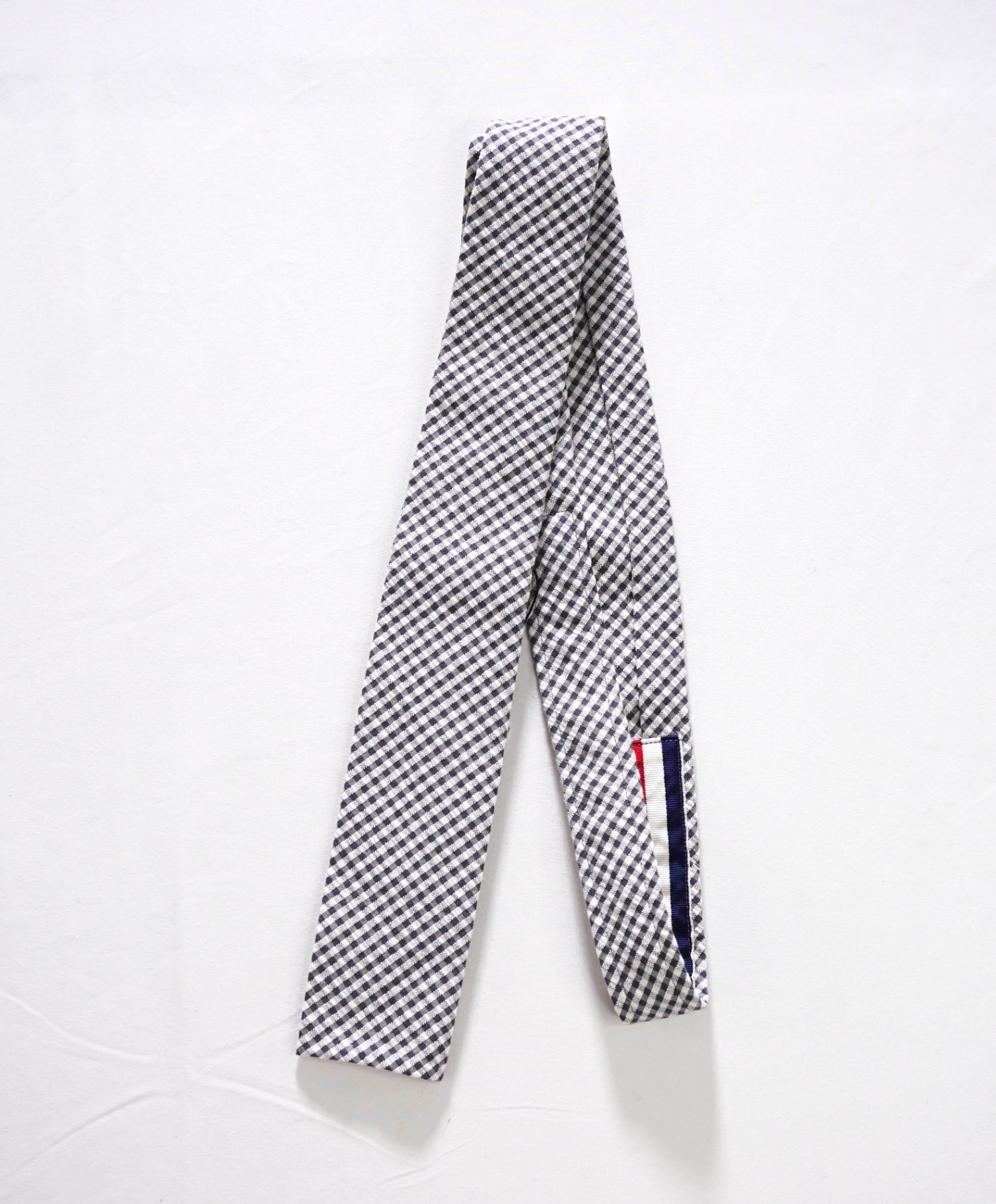$190 THOM BROWNE - Gray/White Gingham Seersucker - 2.25" Tie