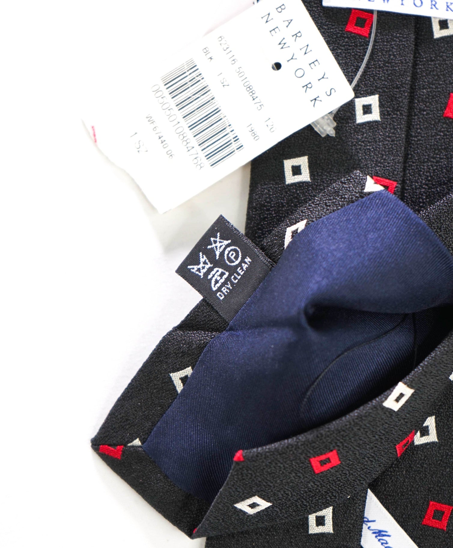 $275 DRAKE'S - Black Geometric Art Deco Silk - 2.75" Tie