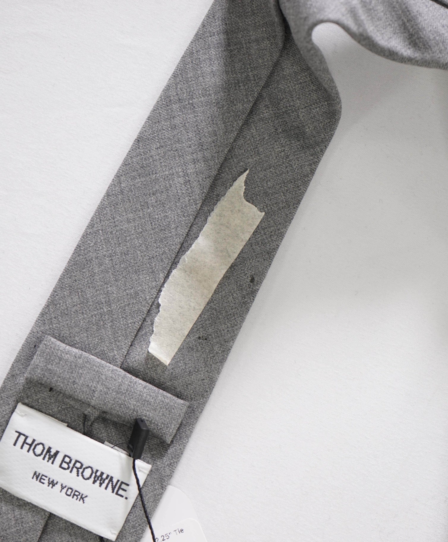 $190 THOM BROWNE - Solid Gray - 2.25" Tie