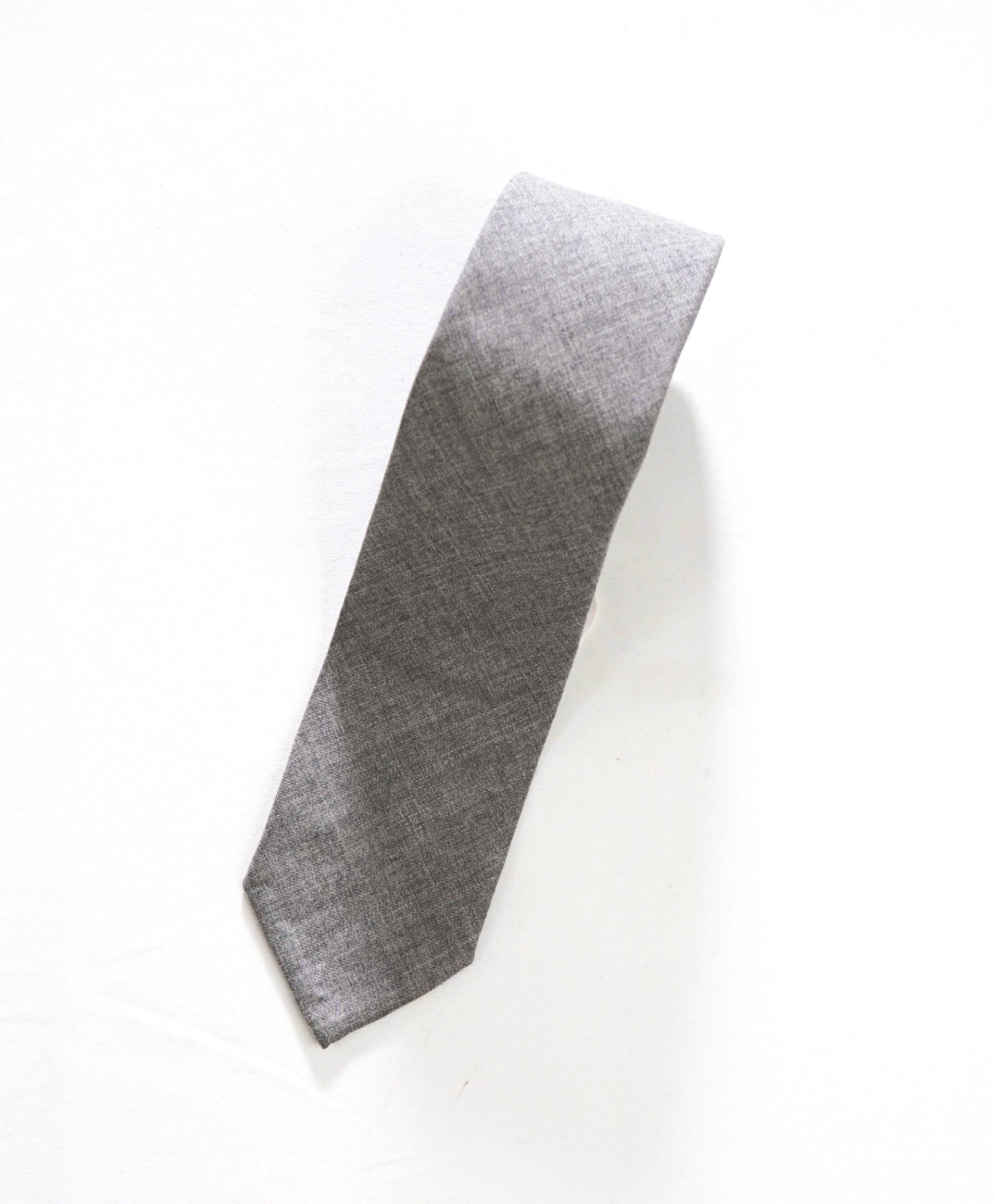 $190 THOM BROWNE - Solid Gray - 2.25" Tie