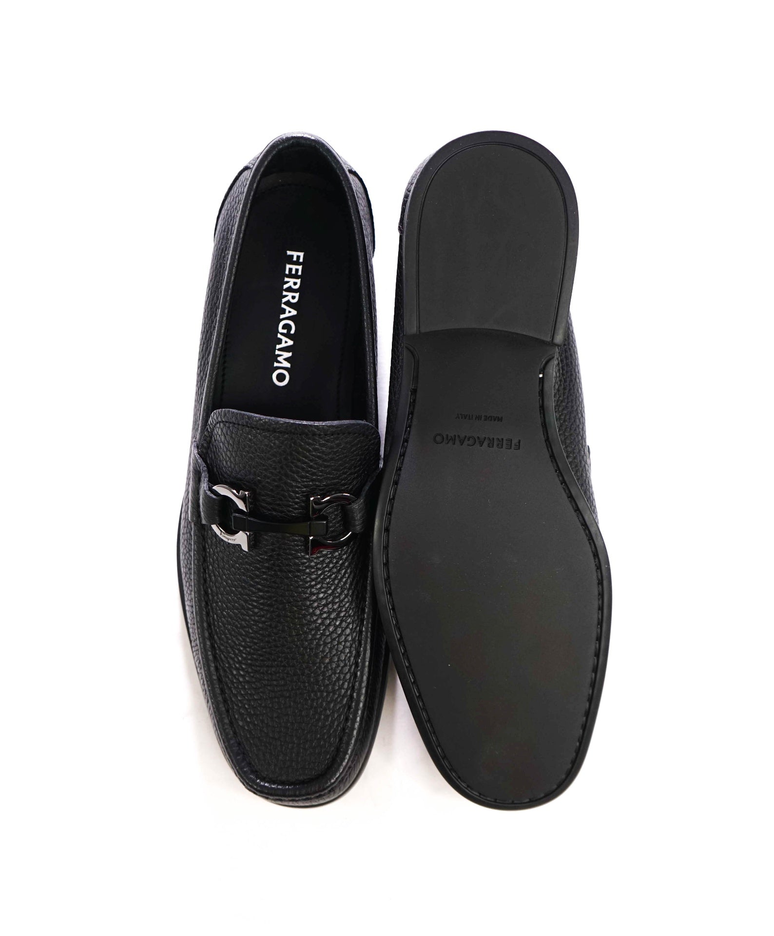 $850 FERRAGAMO - Black Leather "GRANDIOSO" Loafers - 7 3E