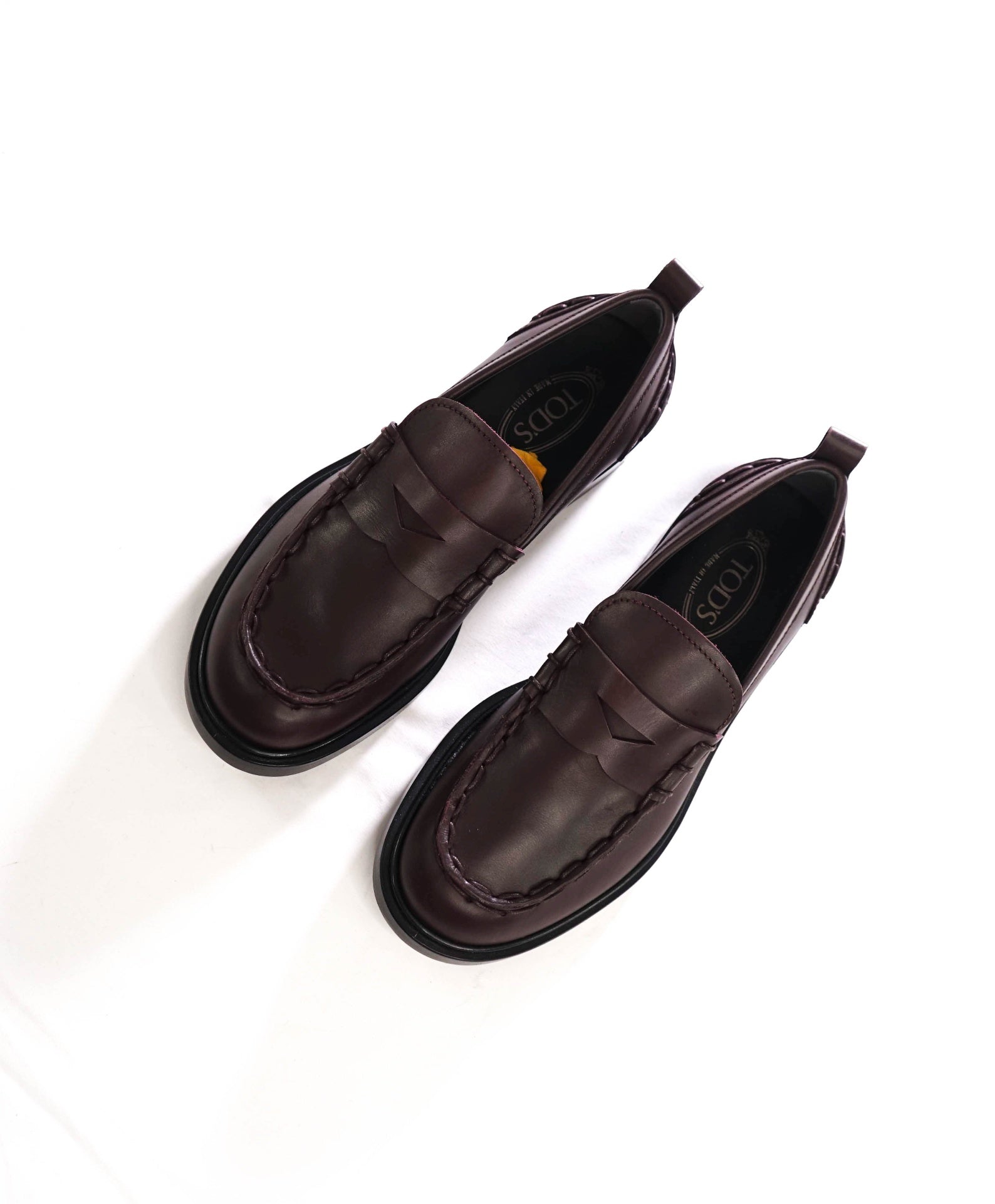 $925 TOD'S - Brown Leather Lug-Sole Loafers - US 8 (7UK)