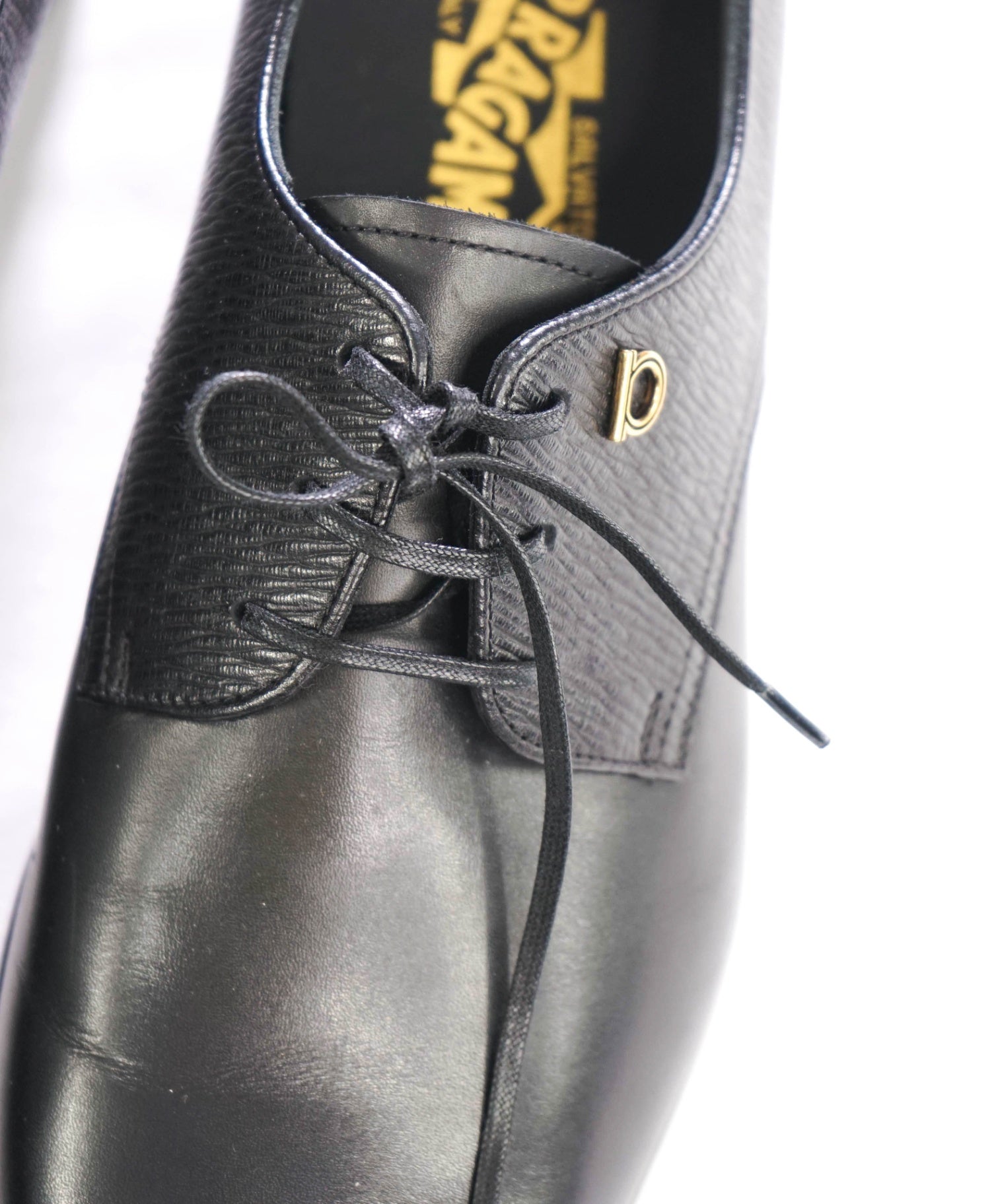 $775 FERRAGAMO - Black Leather "SPENCER" Derby - 7 EE