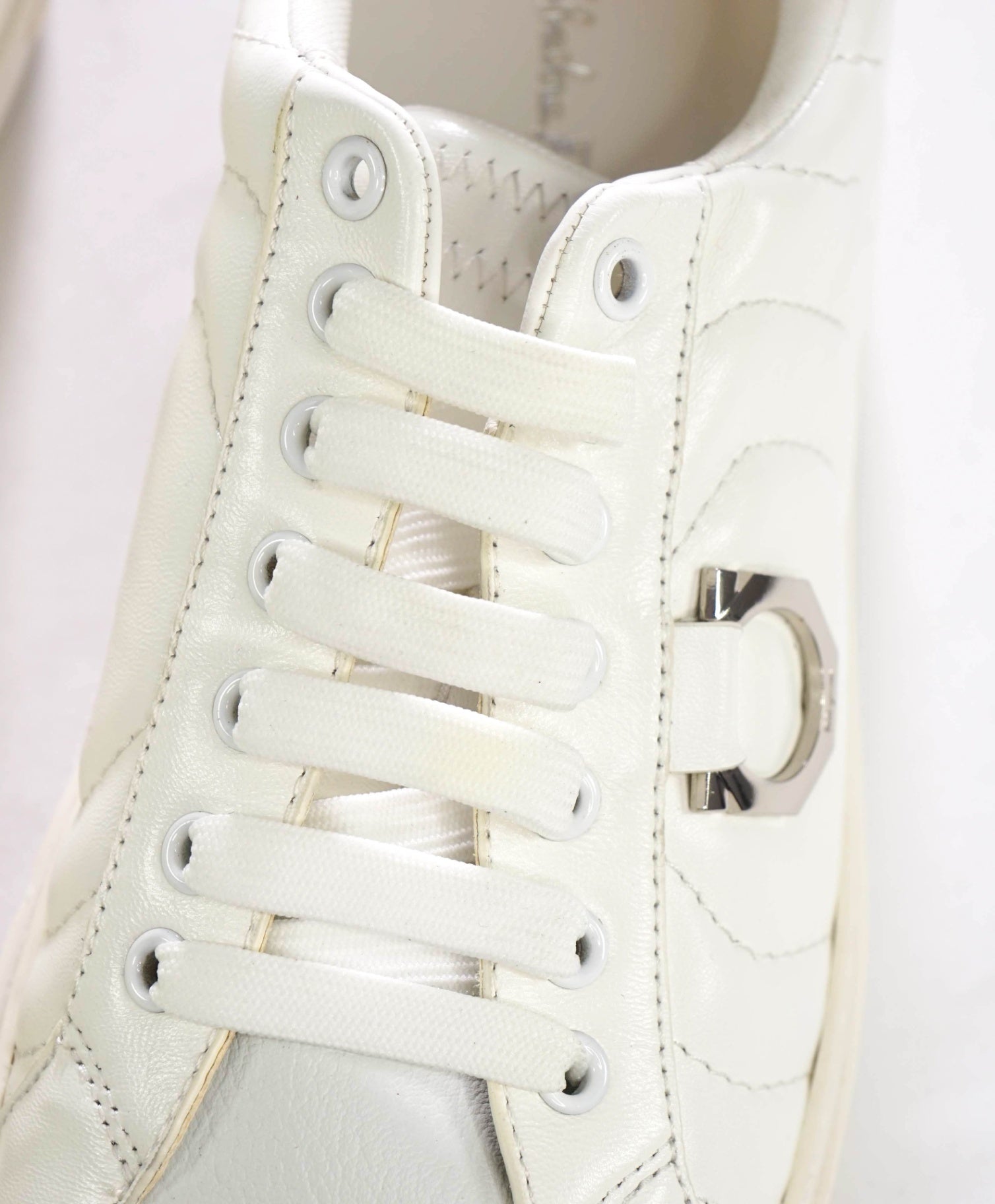 $750 FERRAGAMO - White Leather Sneakers - 12 M