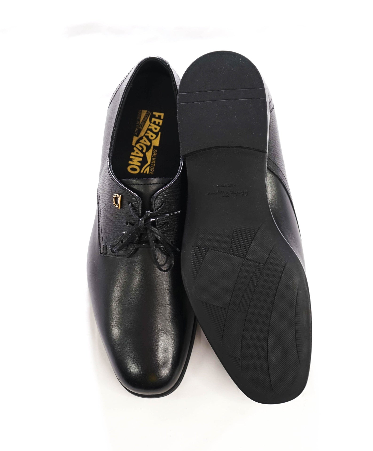 $775 FERRAGAMO - Black Leather "SPENCER" Derby - 7 EE