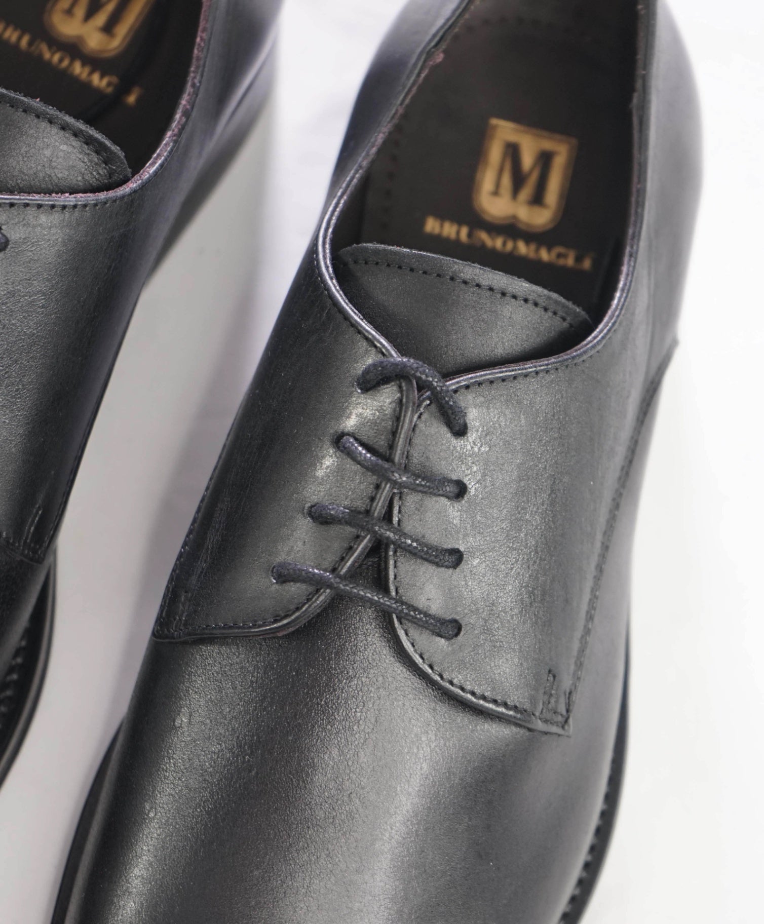 $395 BRUNO MAGLI - Black Leather Derby - US 9 (42EU)