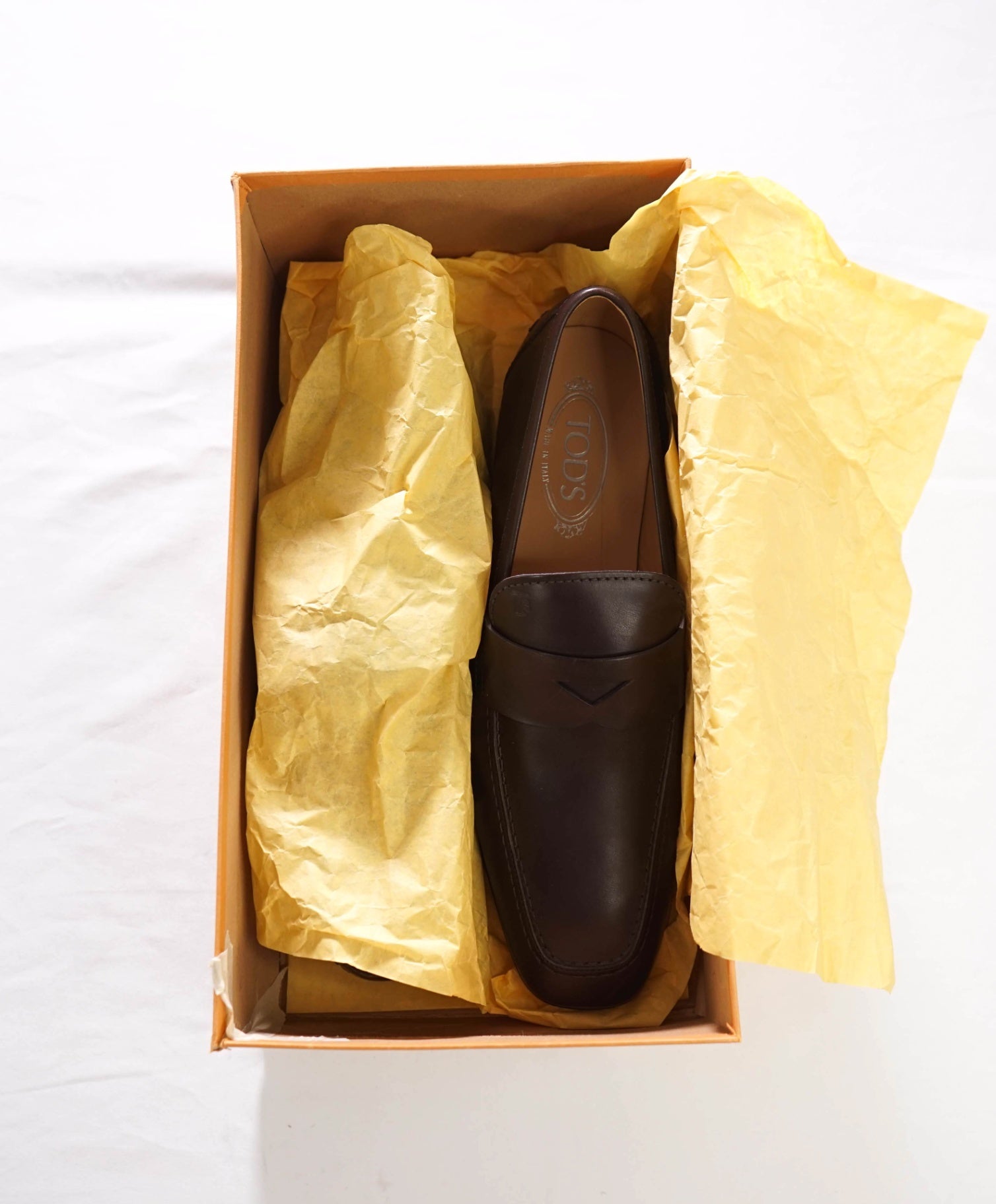 $925 TOD'S - Brown Leather Loafers - US 10 (9UK)