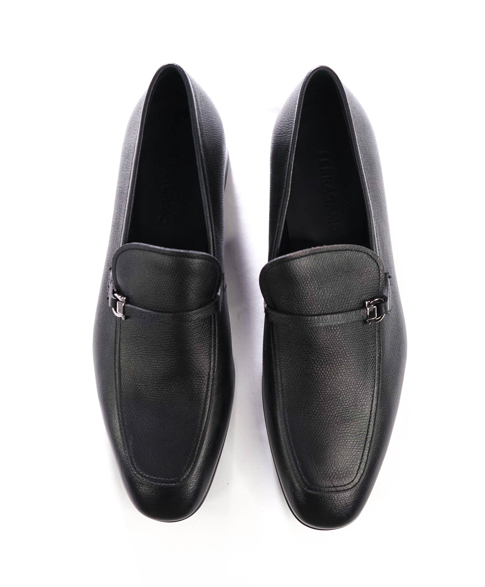 $950 FERRAGAMO - Black "CHARME" Pebble Leather Loafers - 9 EE