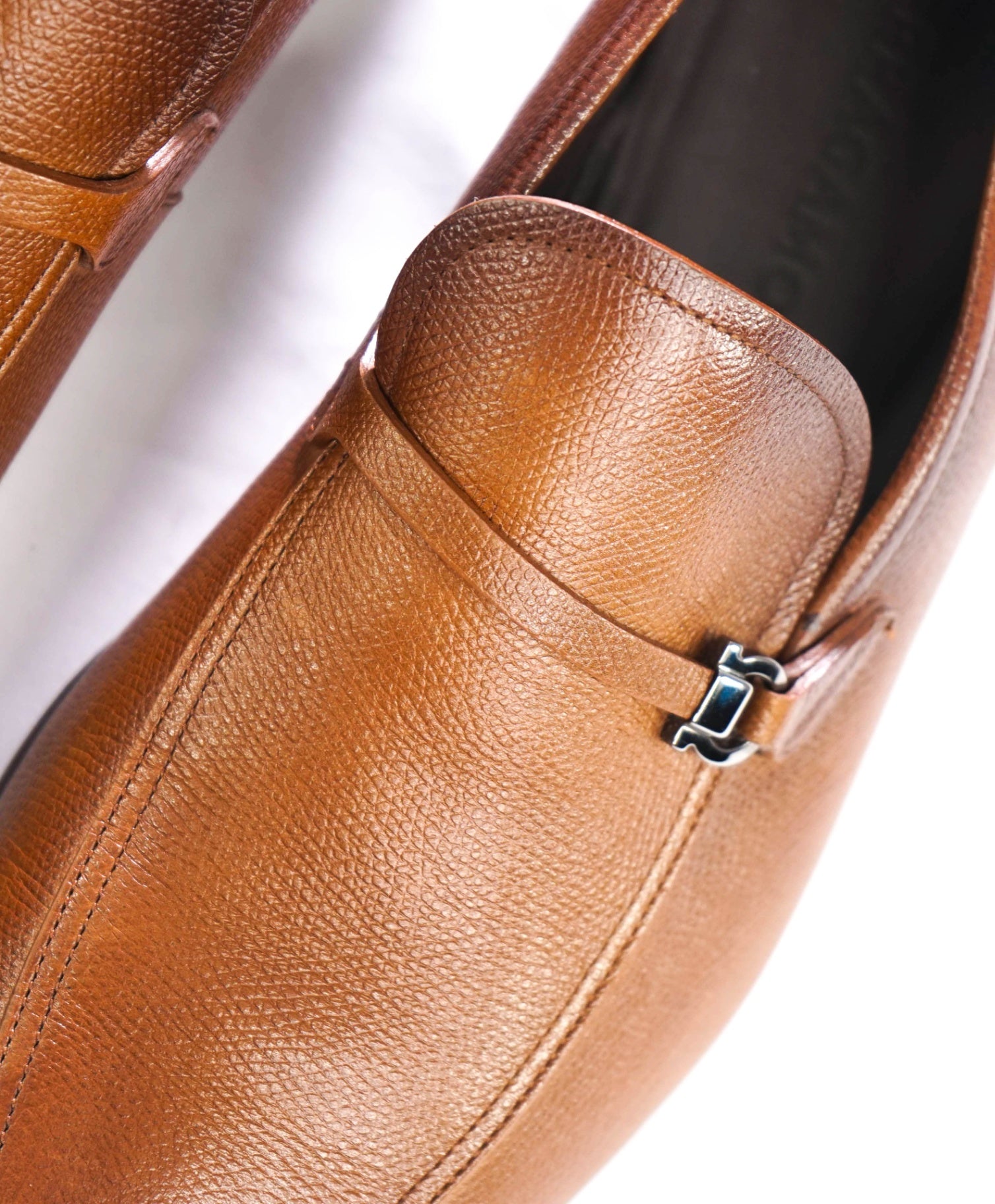 $950 FERRAGAMO - Brown "CHARME" Pebble Loafers - 9 EE
