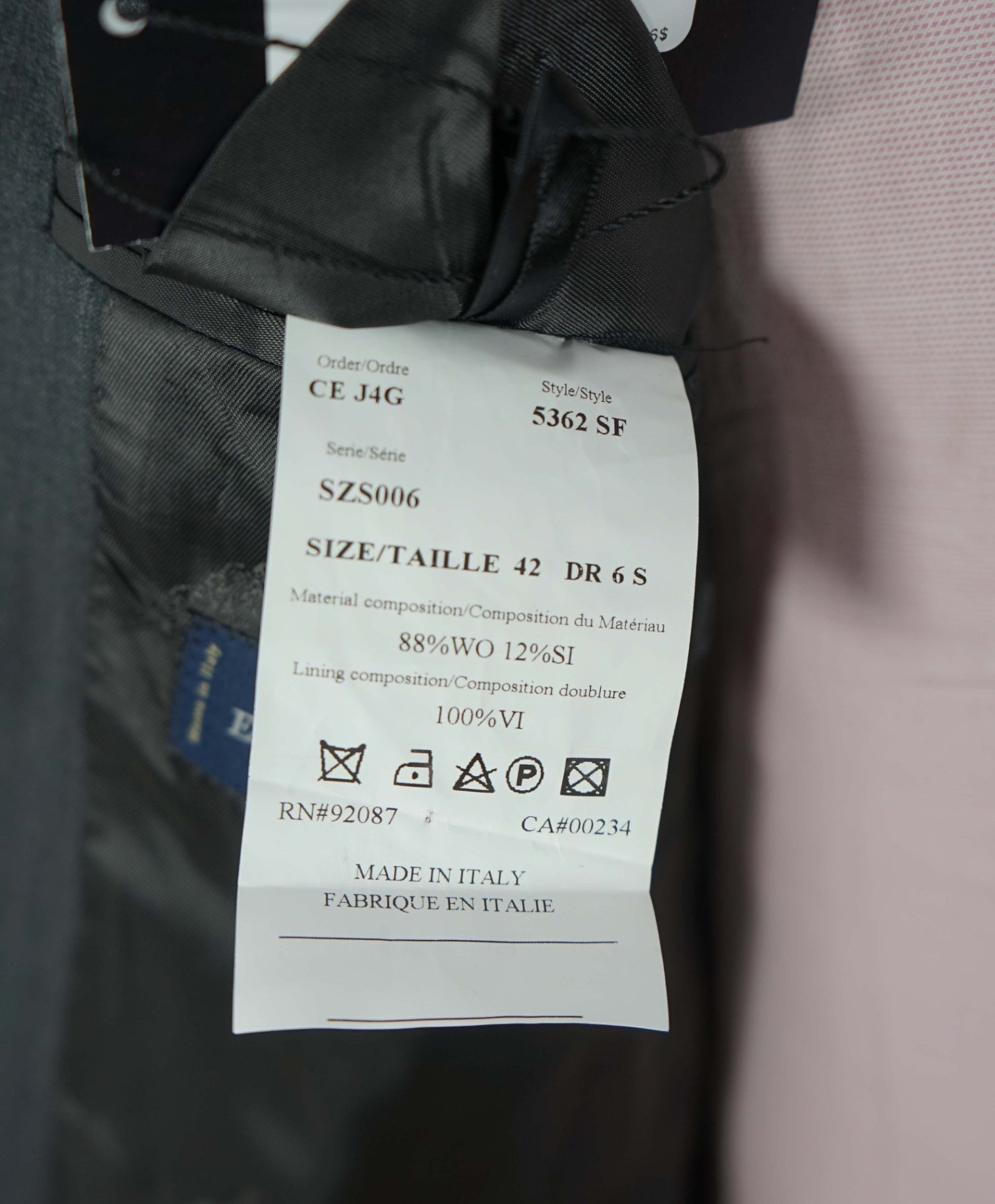 $1,295 ZEGNA For SFA - Solid Gray Wool/Silk Suit - 42S