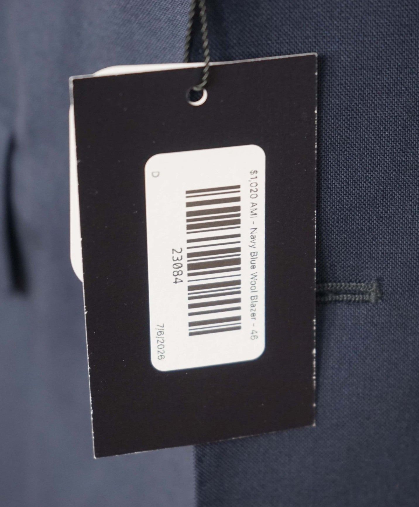 $1,020 AMI - Navy Blue Wool Blazer - 46