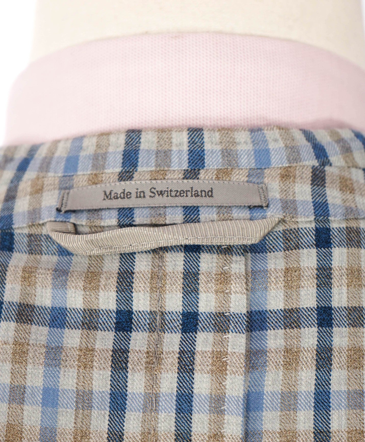 $3,590 ZEGNA - Blue/Beige Plaid Wool Blazer - 40R
