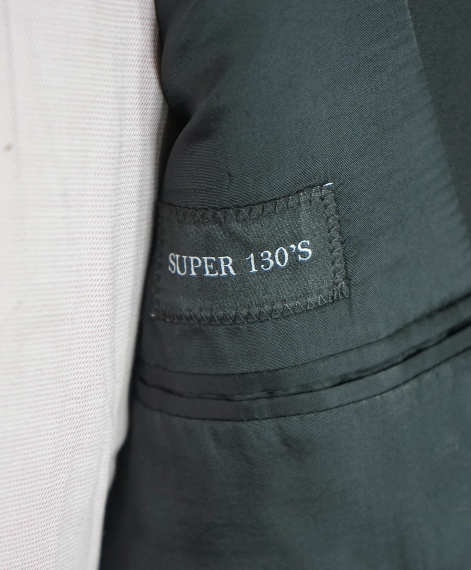 $1,495 EMPORIO ARMANI - Solid Black 130's Wool Blazer - 40R