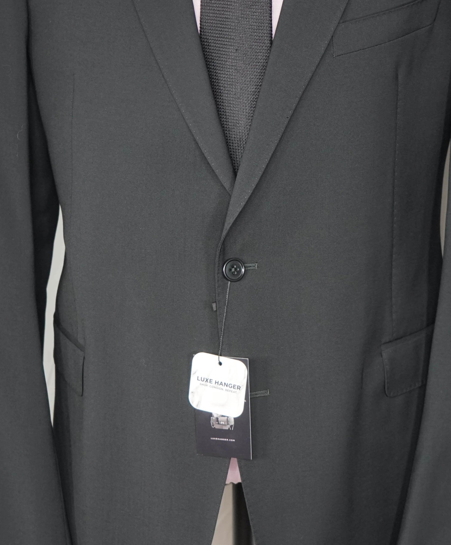 ARMANI COLLEZIONI - Black Wool Peak Lapel Blazer - 44R
