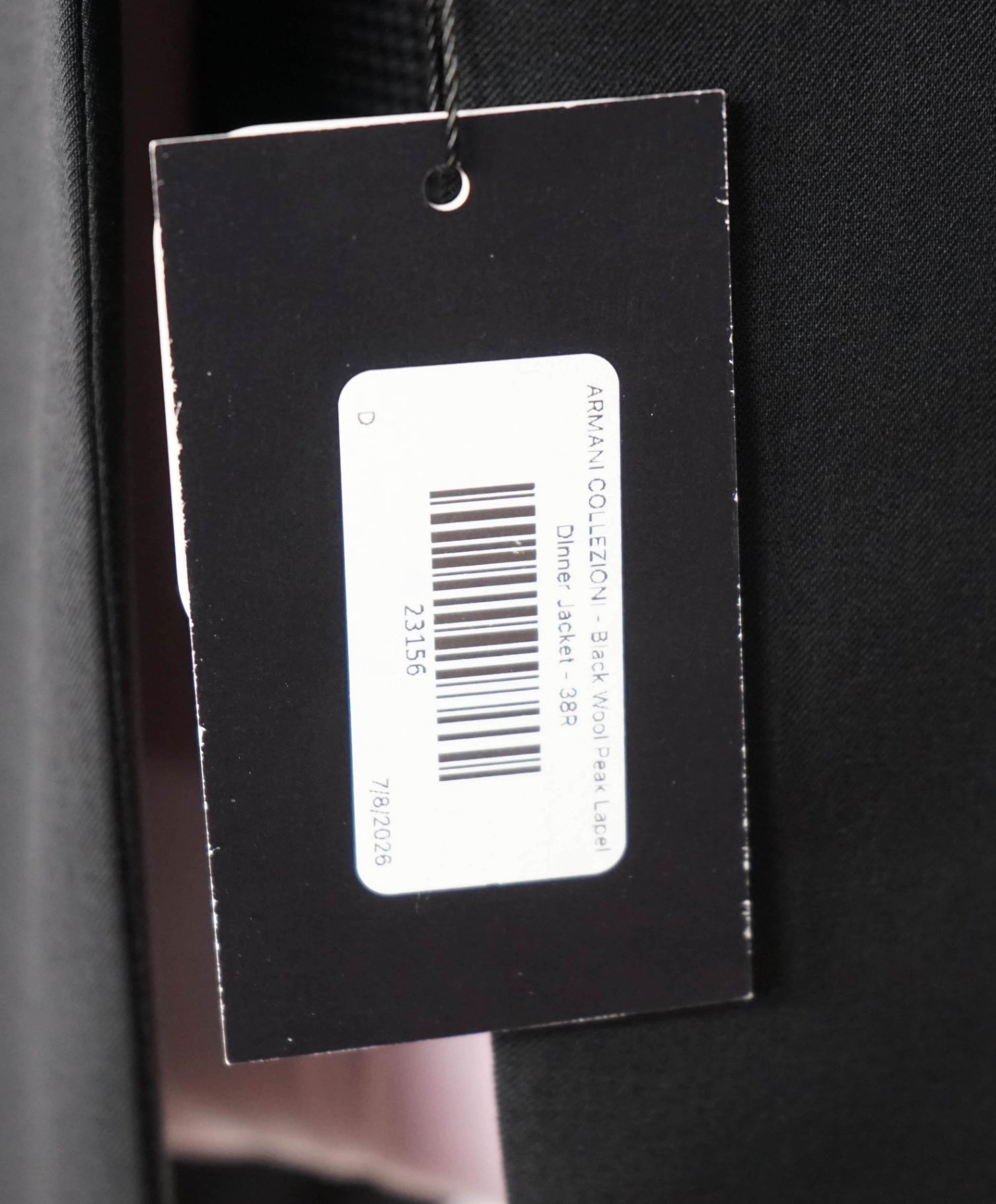 ARMANI COLLEZIONI - Black Wool Peak Lapel DInner Jacket - 38R