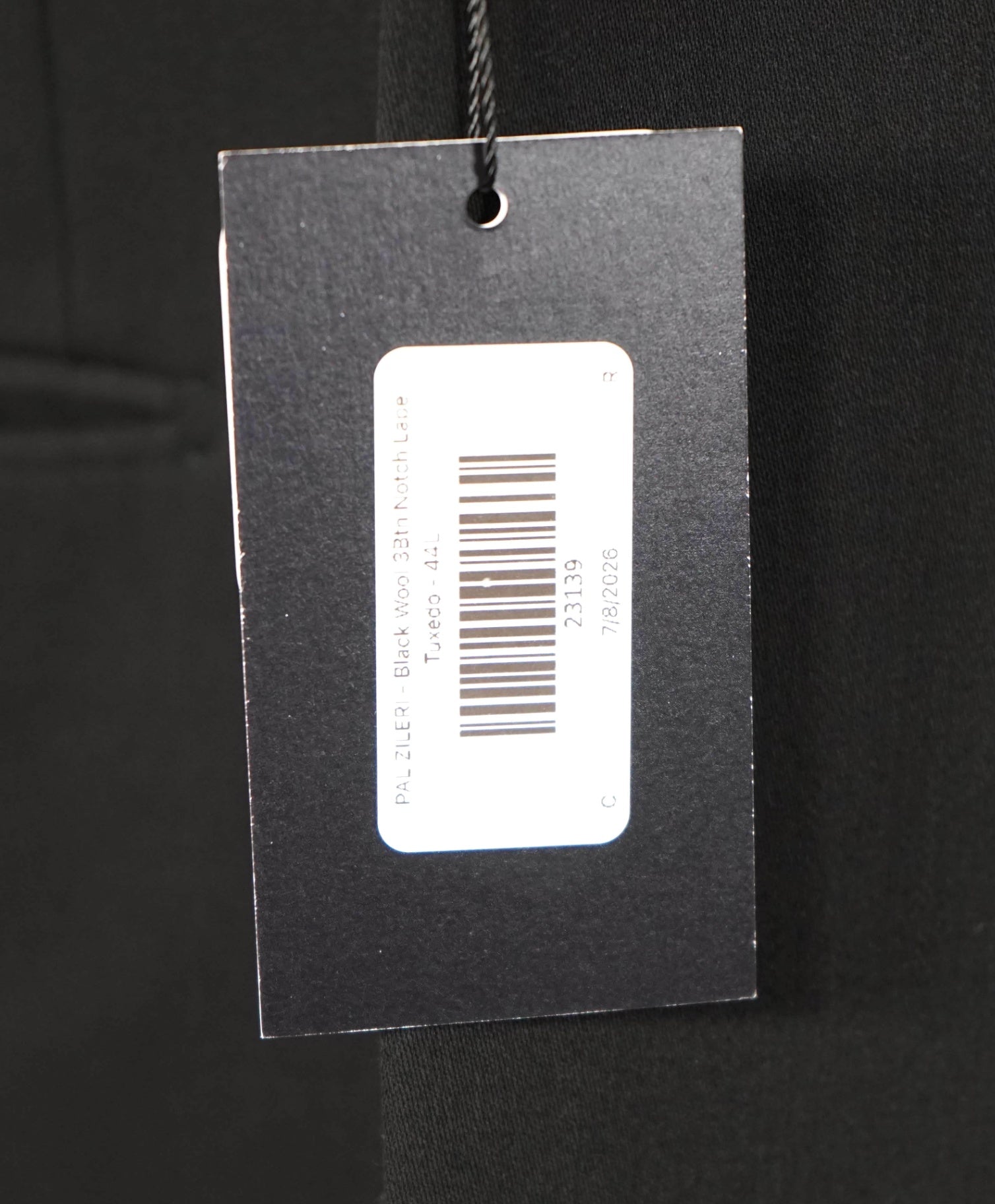 PAL ZILERI - *VINTAGE* Black Wool 3Btn Notch Lapel Tuxedo - 44L