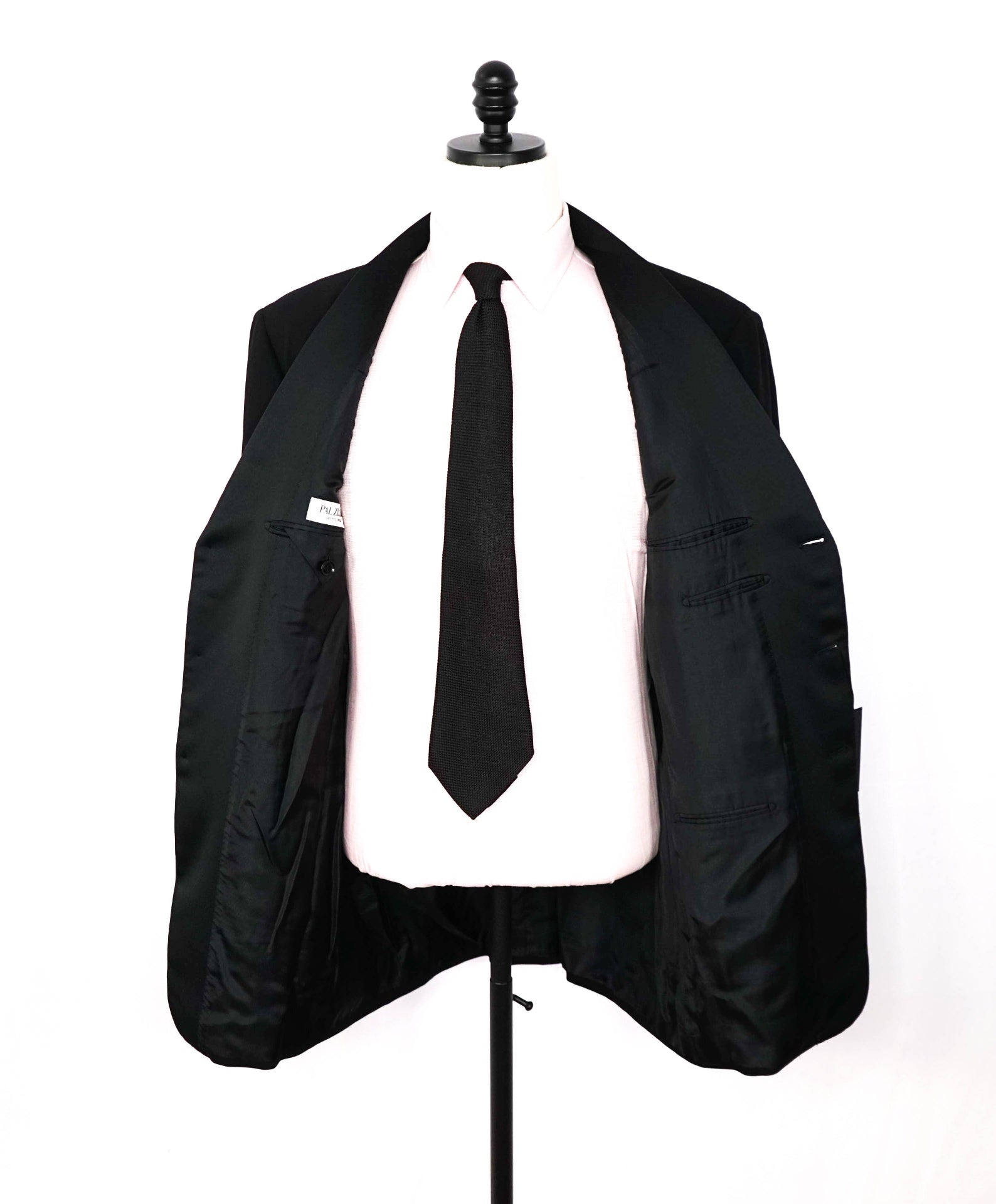 PAL ZILERI - *VINTAGE* Black Wool 3Btn Notch Lapel Tuxedo - 44L