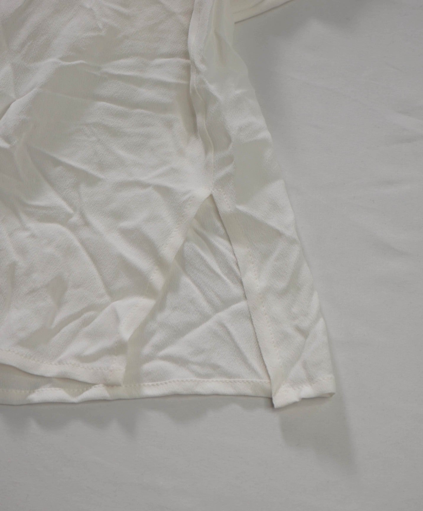 $495 ELEVENTY - White Acetate/Silk Shirt - 2 US