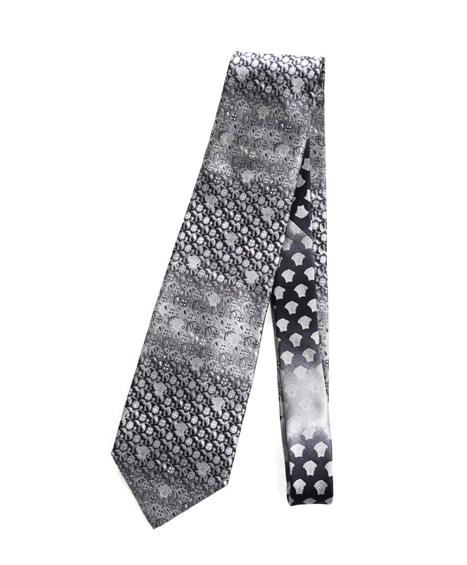 $280 VERSACE - VINTAGE Gray BaroqueFloral Silk - 3.5" Tie