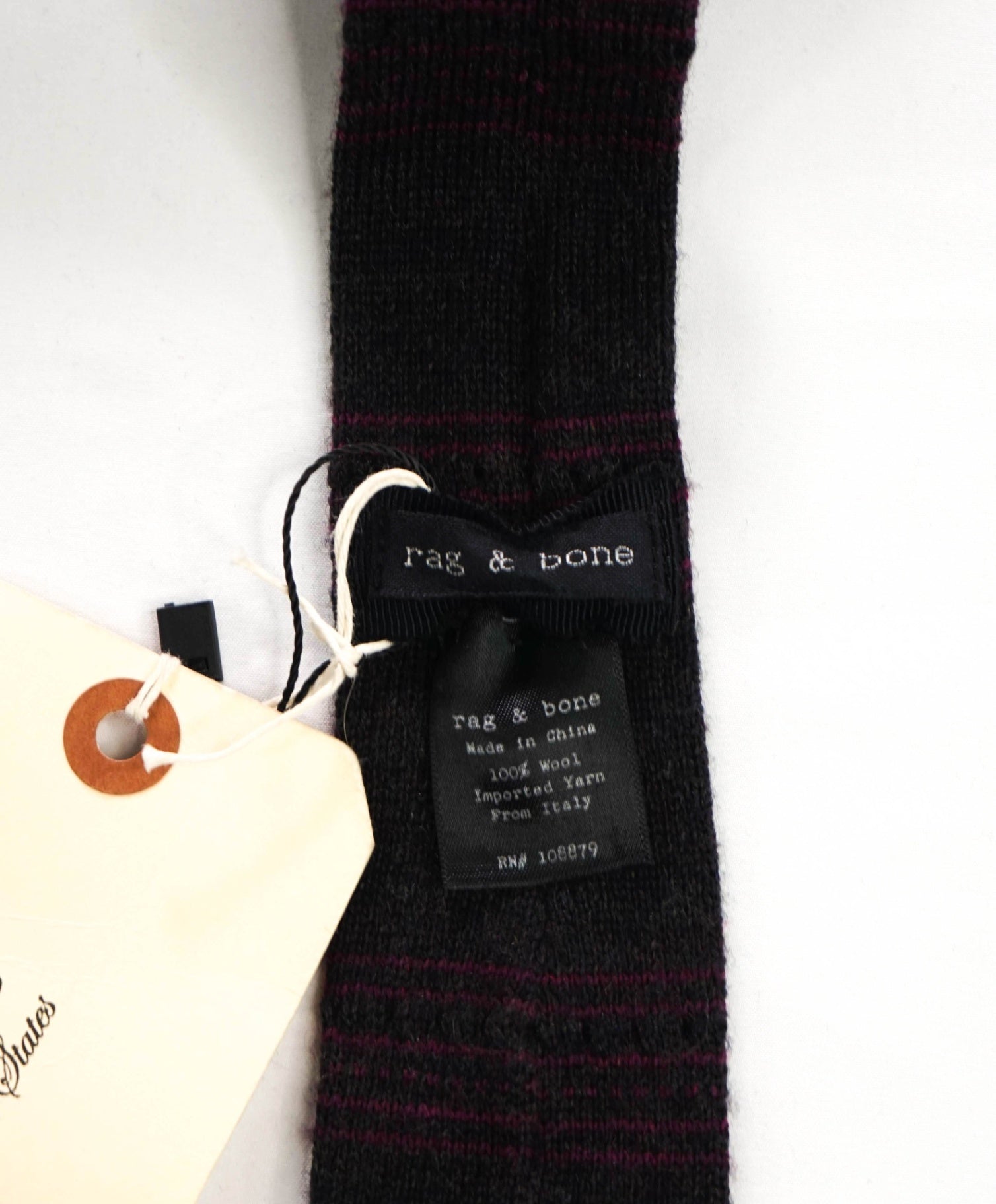 $160 RAG & BONE - Dark Gray/Maroon Knit Wool - 2" Tie