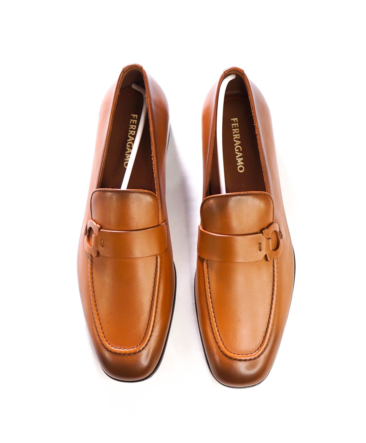 $1,050 FERRAGAMO - "BONNY" Brown Leather Loafers - 11 E