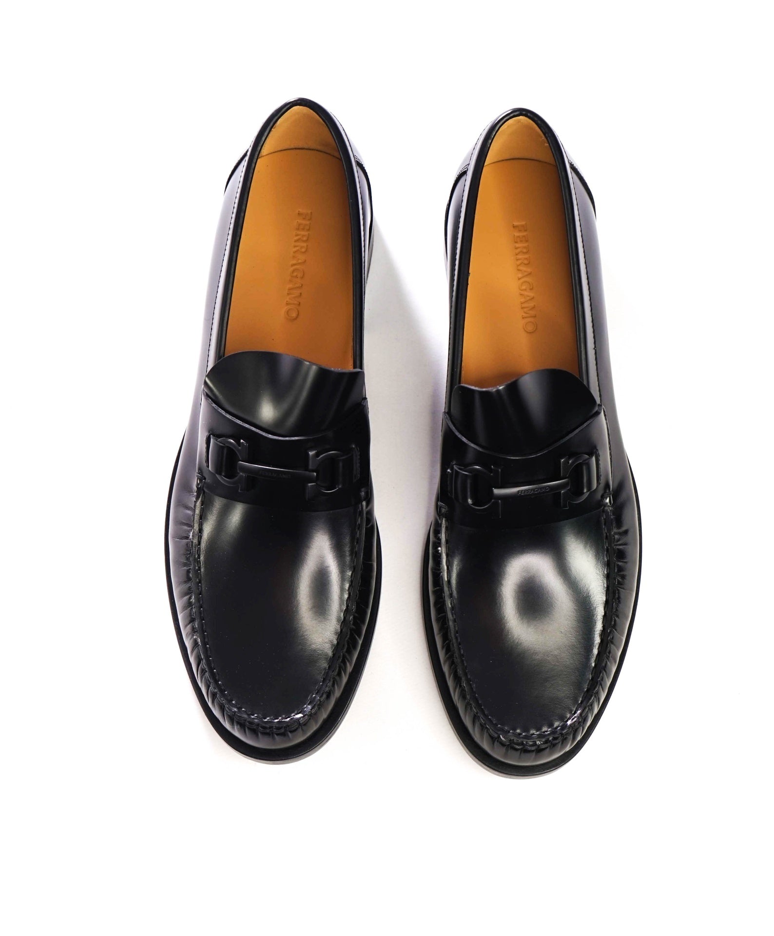 $995 FERRAGAMO - Black Leather "FORT" Loafers - 10.5 E