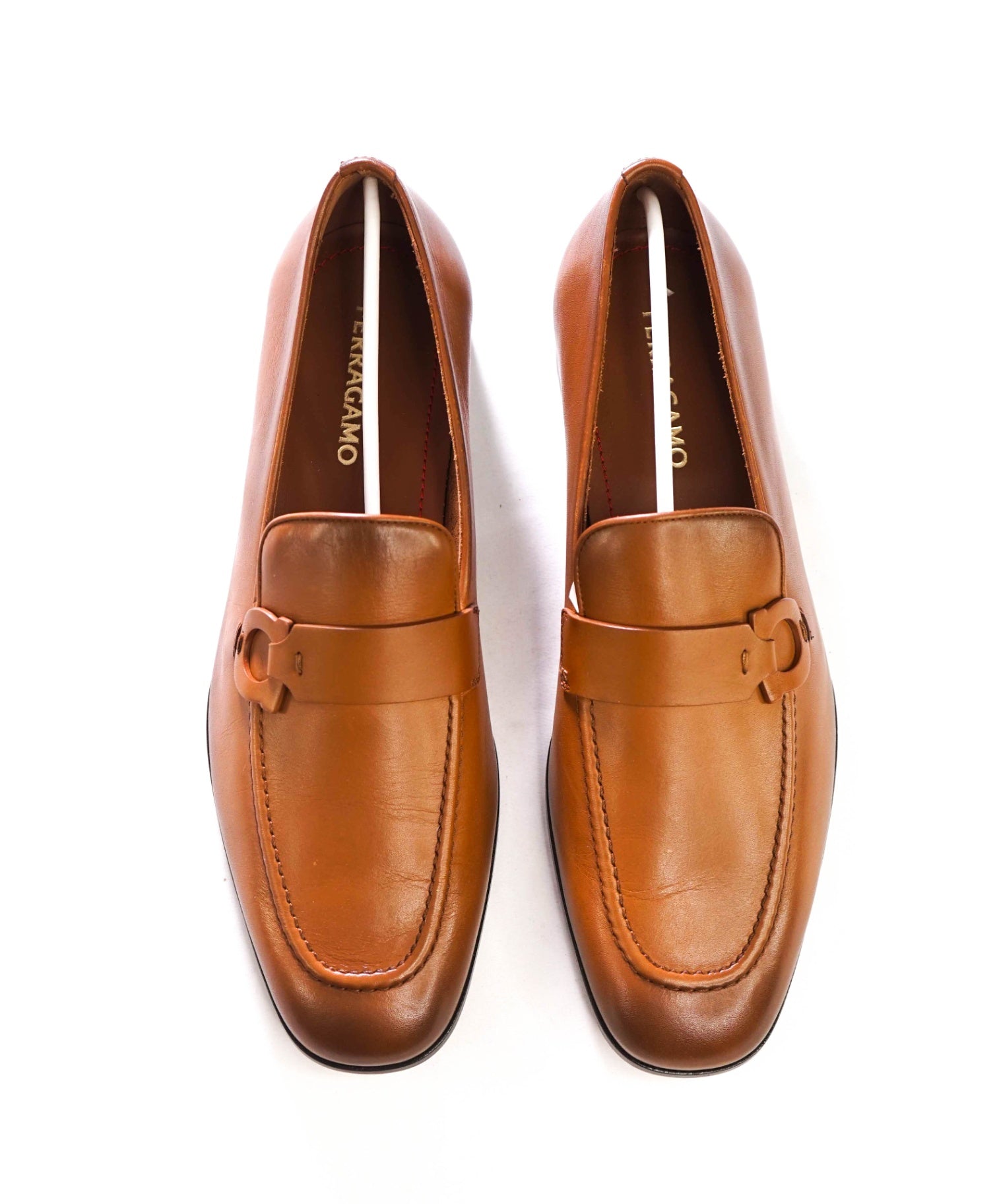 $1,050 FERRAGAMO - "BONNY" Brown Leather Loafers - 9.5 E