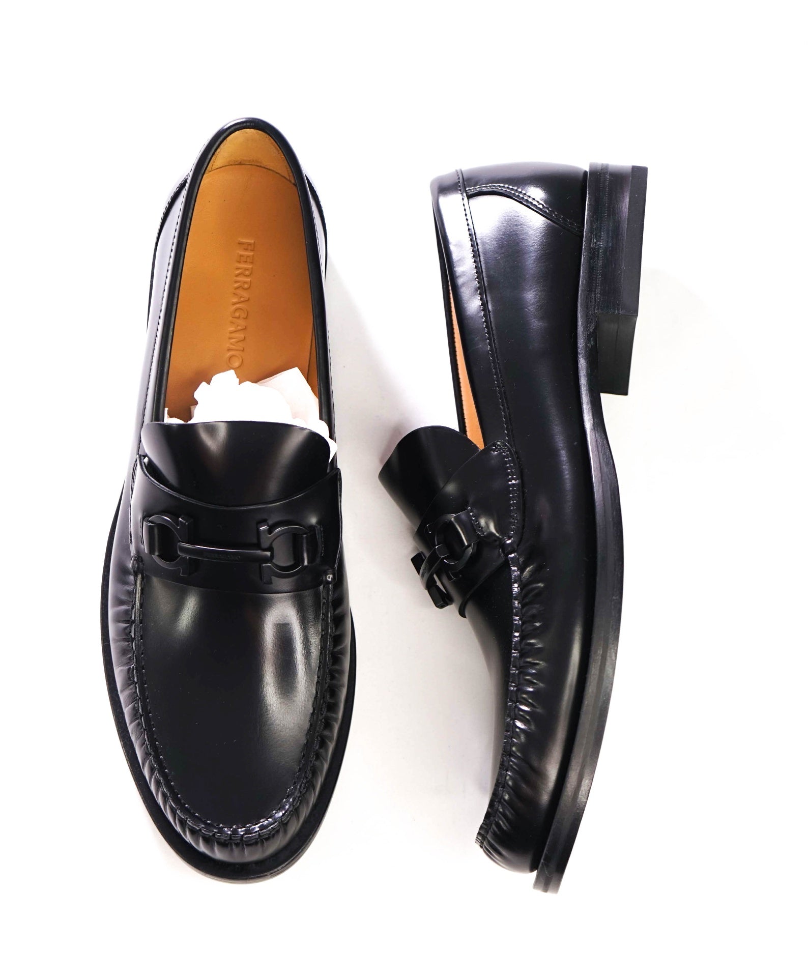 $995 FERRAGAMO - Black Leather "FORT" Loafers - 12 D