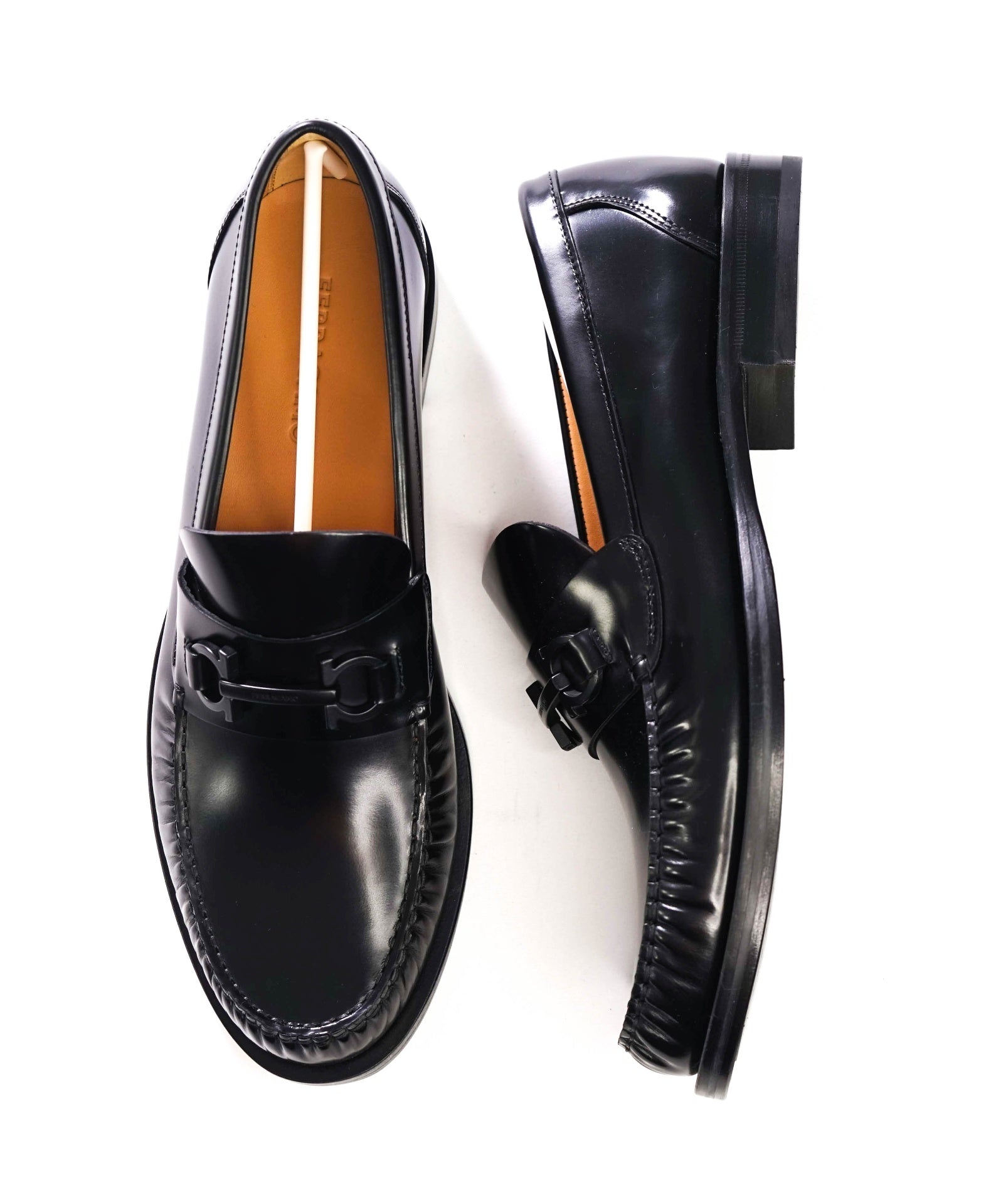 $995 FERRAGAMO - Black Leather "FORT" Loafers - 12 EE