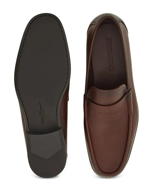 $980 FERRAGAMO - Brown Leather "DUPONT" Loafers - 11 EE