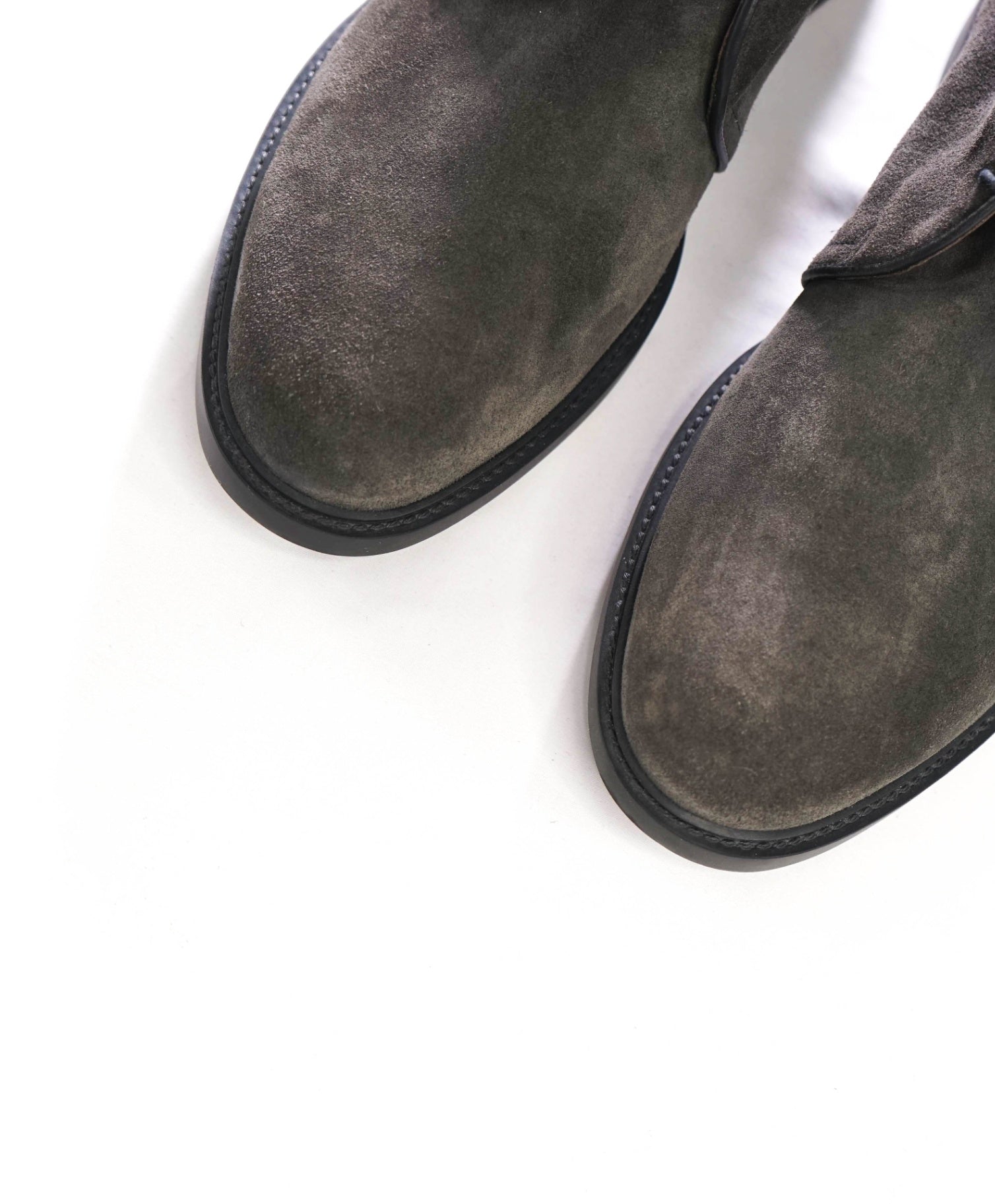 $695 FRATELLI ROSSETTI - Gray Suede Chukka Boots - US 10.5 (9.5UK)