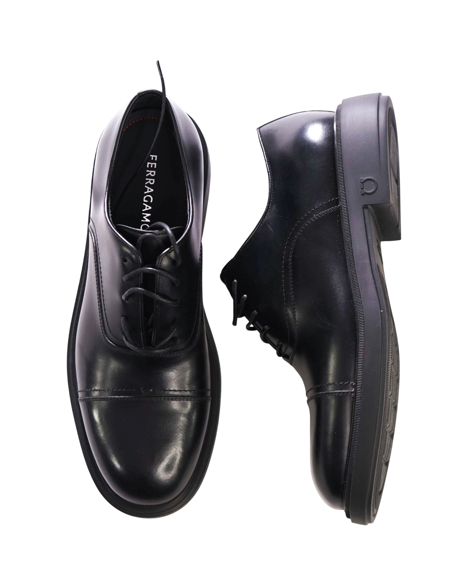 $995 FERRAGAMO - Black "CAMDEN" Lug-Sole Oxfords - 10EE