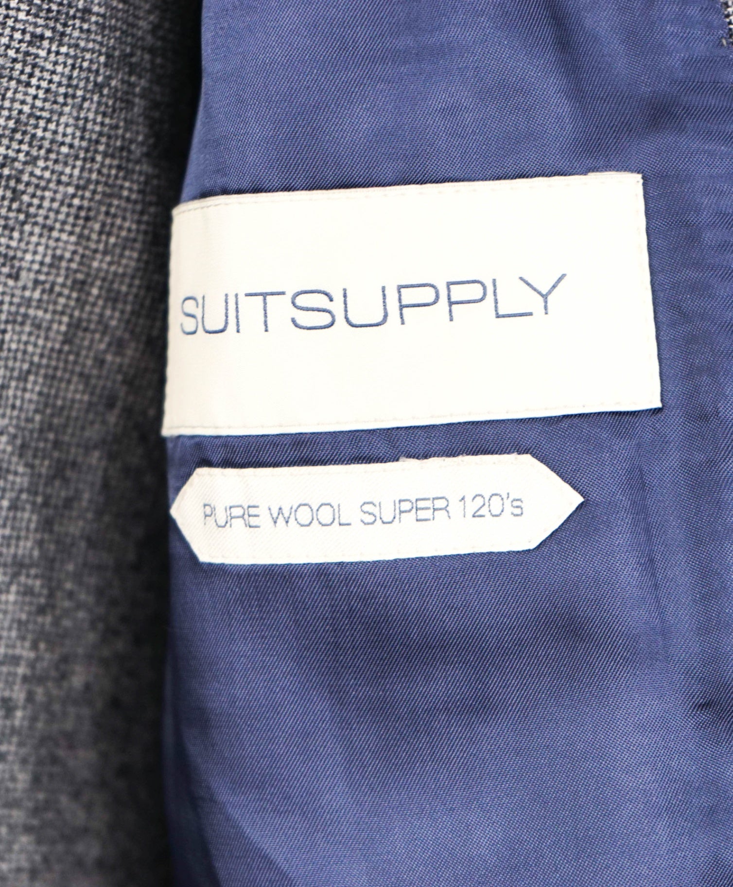 $927 SUITSUPPLY - Gray Houndstooth Wool 3-Piece Suit - 38R