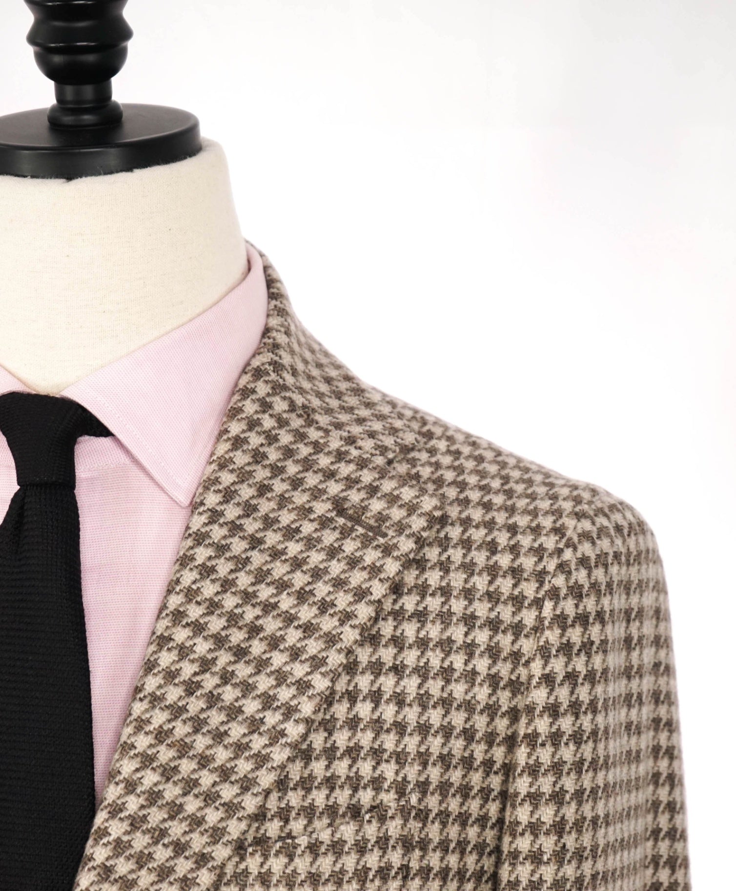 $1,200 TAGLIATORE - Creme Houndstooth Wool Blazer - 40