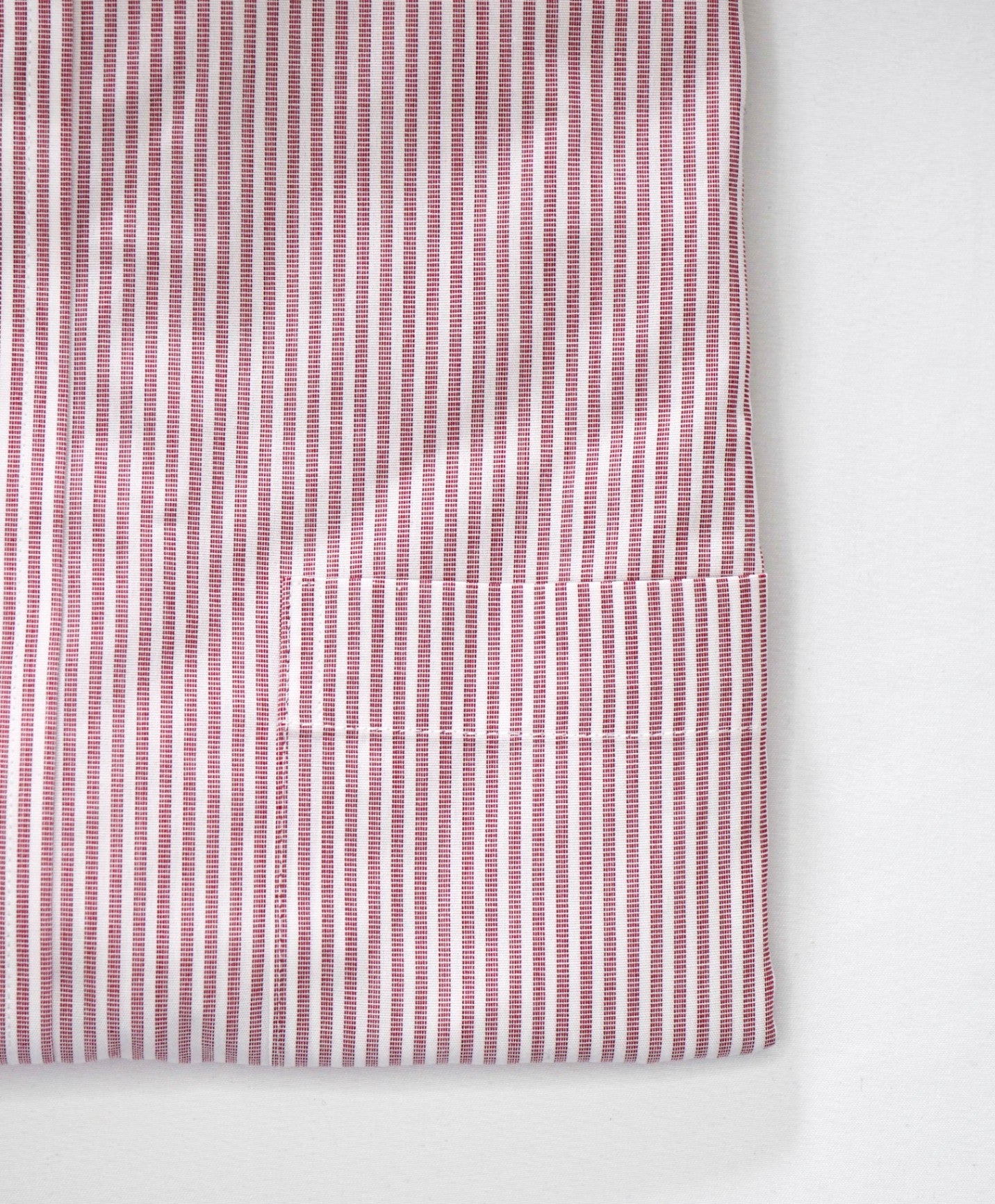$128 BROOKS BROTHERS - Red Stripe NON-IRON MILANO Shirt - 15.5 - 33