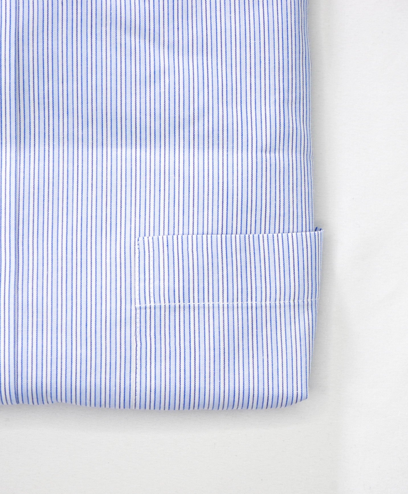 $128 BROOKS BROTHERS - Blue Stripe NON-IRON MADISON Shirt - 17.5 - 38
