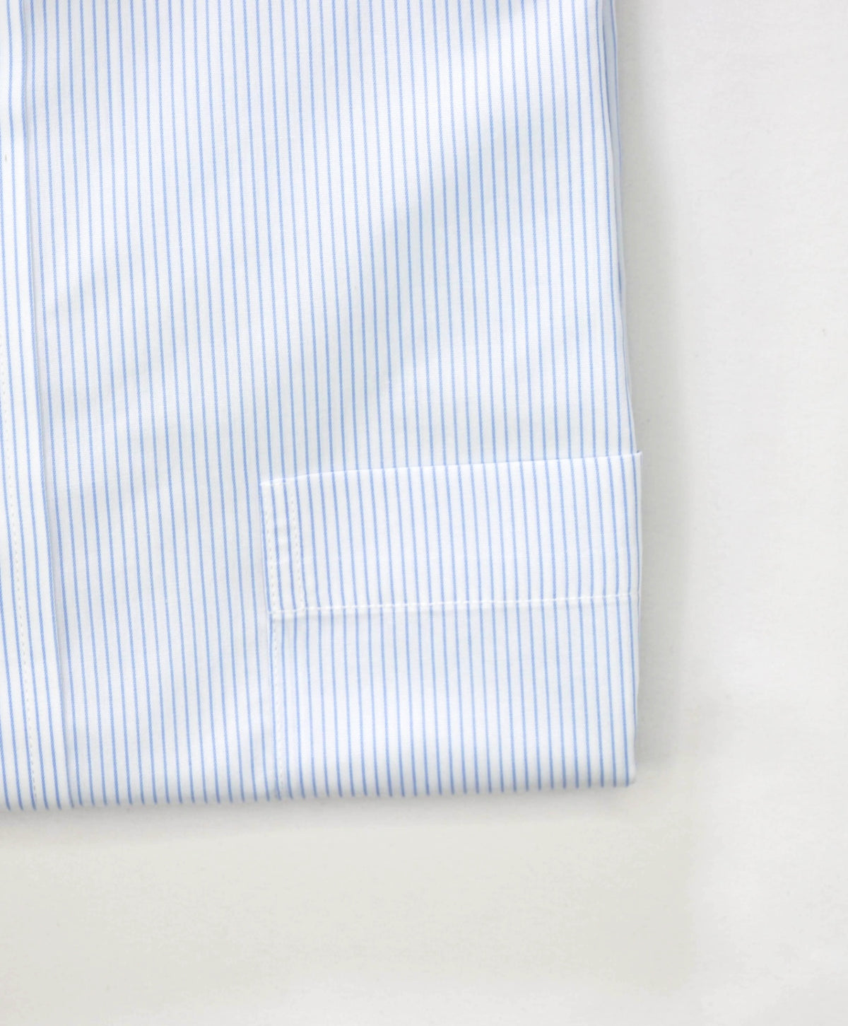 $128 BROOKS BROTHERS - Blue Stripe NON-IRON REGENT Shirt - 17.5 - 35